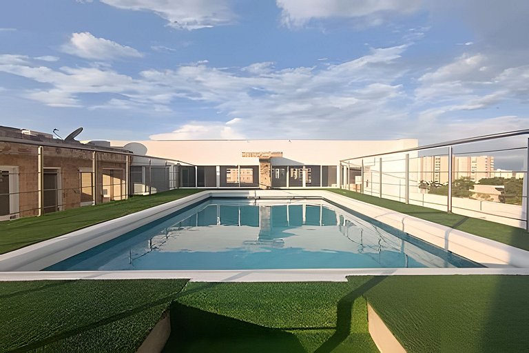 Piscina, jacuzzi en la flora Cali