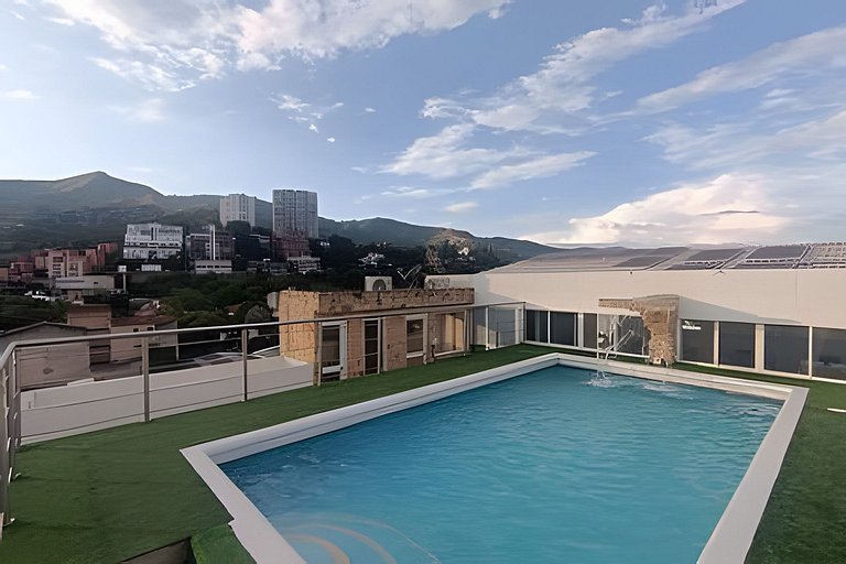 Piscina, jacuzzi y vista 360, en La Flora, Cali