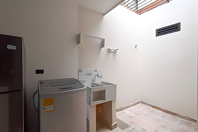 Alojamiento moderno Frente a Chipichape, ideal!