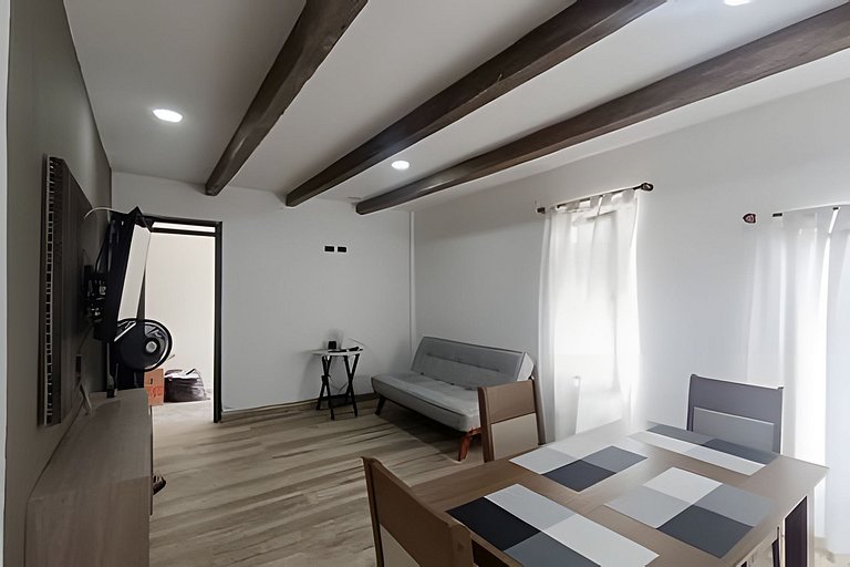 Alojamiento moderno Frente a Chipichape, ideal!