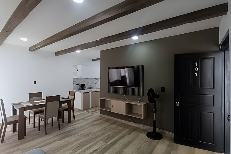 Alojamiento moderno Frente a Chipichape, ideal!