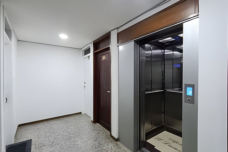 Céntrico estudio Santa Mónica