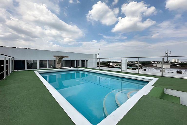 Estudio en la Flora jacuzzi406