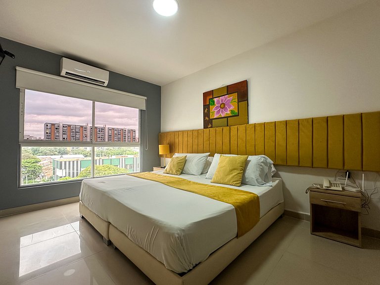 Estudio en la Flora jacuzzi406